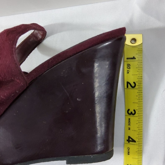 Burgundy 🎀 Velvety slingback wedges with peeptoe - Picture 6 of 9